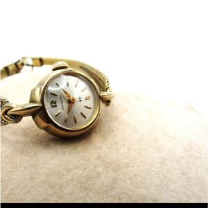 Vintage Beautiful Hamilton Caliber / Movement 757 Watch with 10K Gold Filled